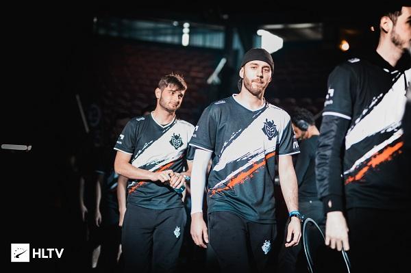 场赛事的走 场赛事的走