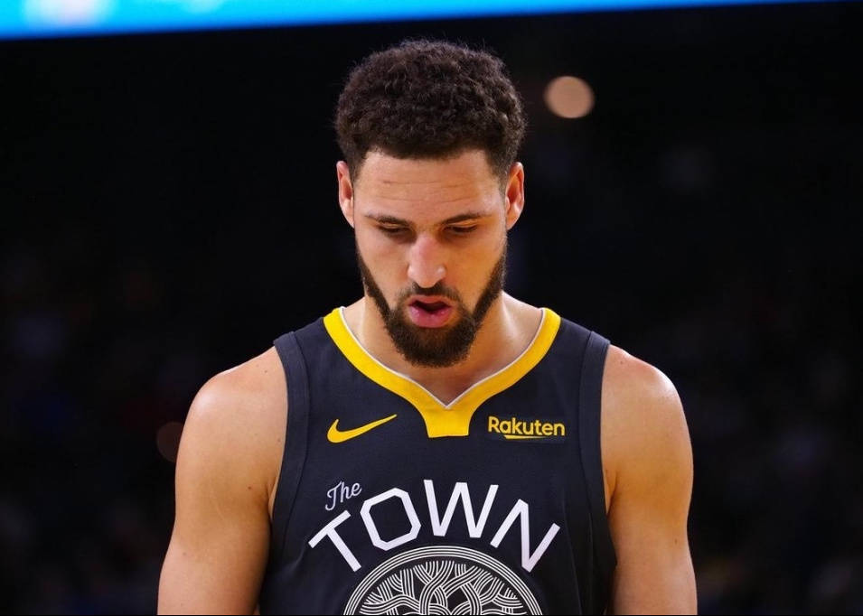 相当亮眼 相当亮眼