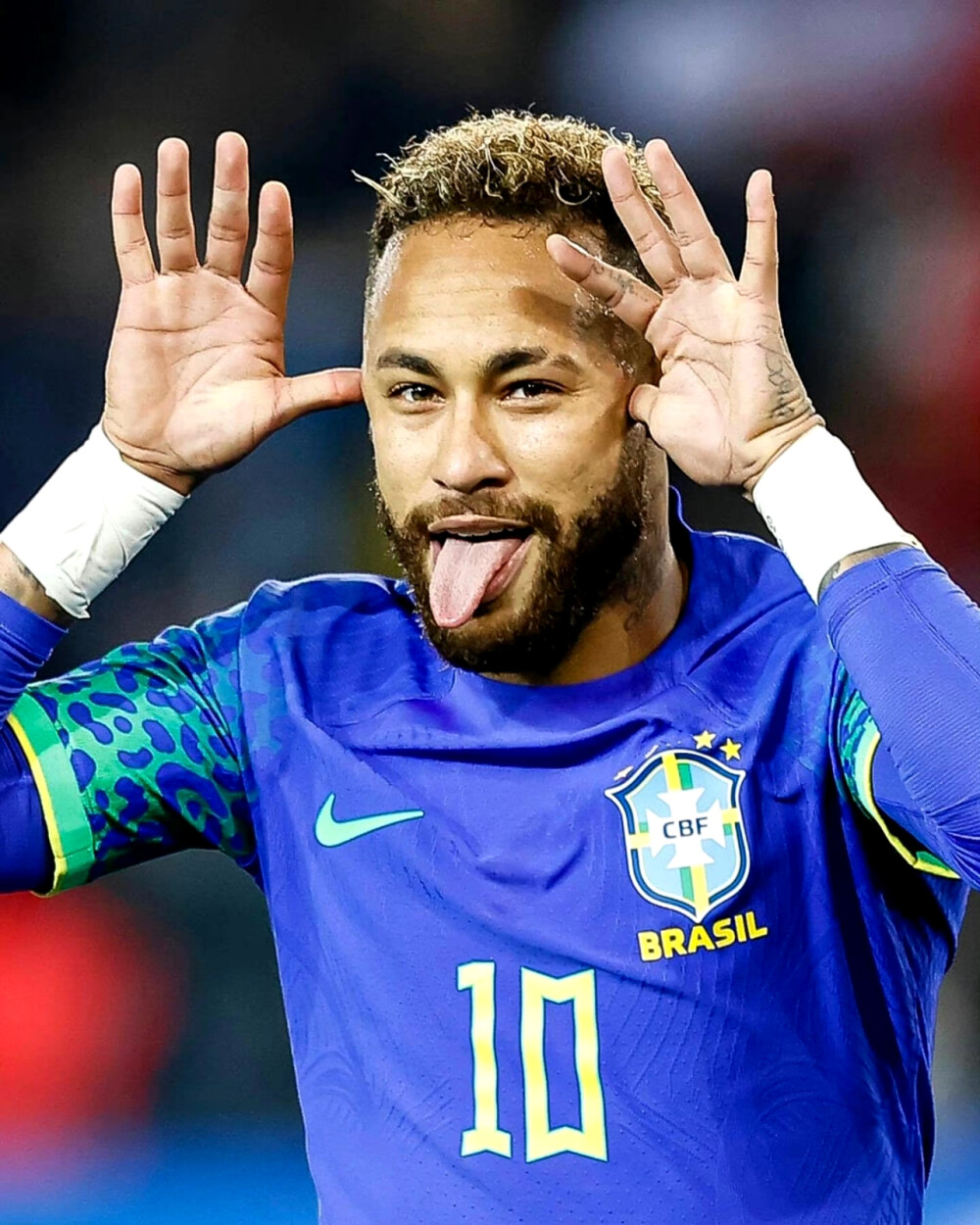 裂了巴萨的 裂了巴萨的