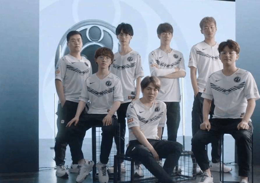 的天才控卫 的天才控卫