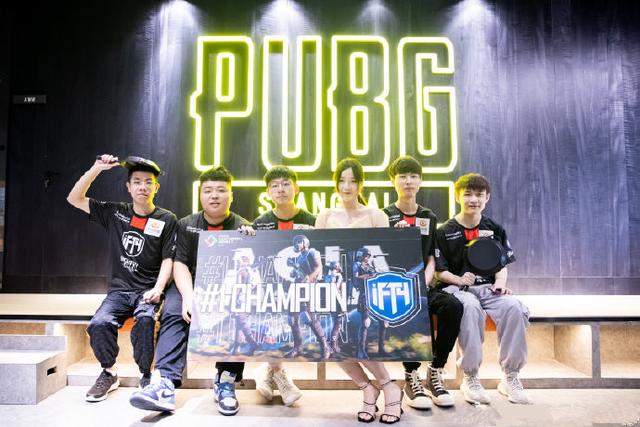 取更具攻击 取更具攻击