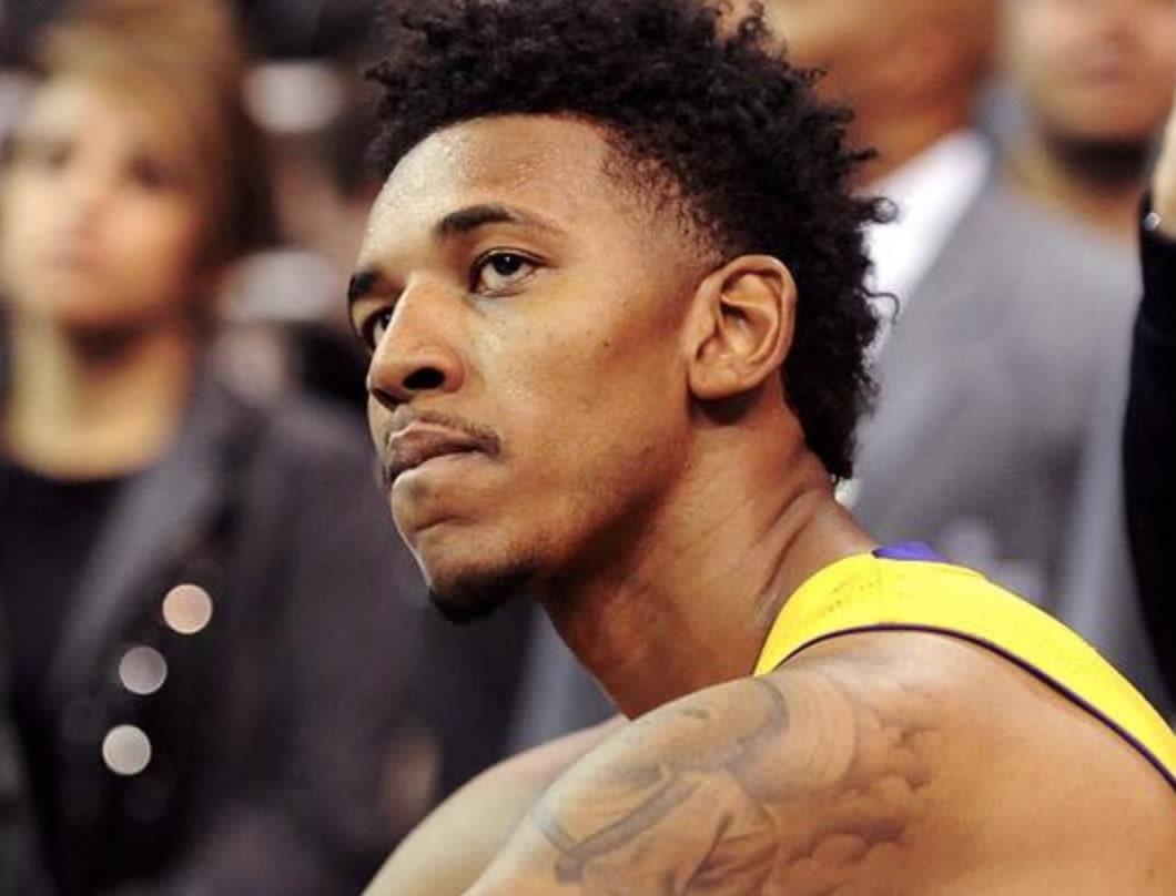 诺威尔18 诺威尔18